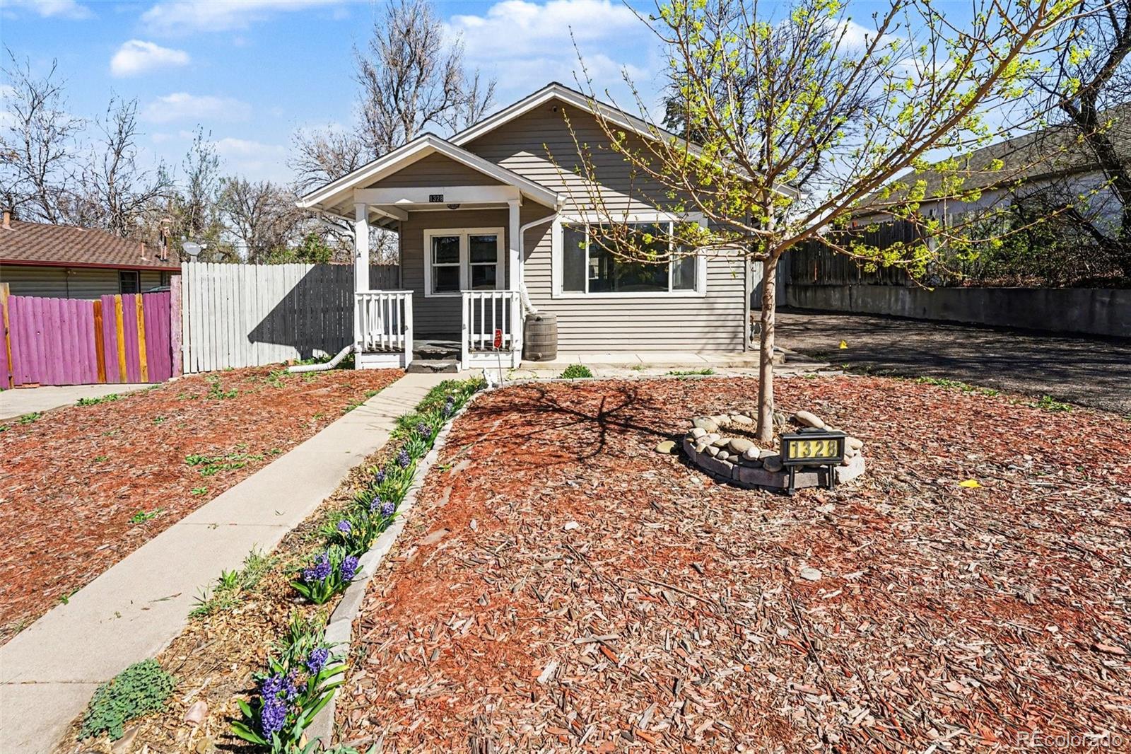 1328 Dayton Street Aurora CO 80010
