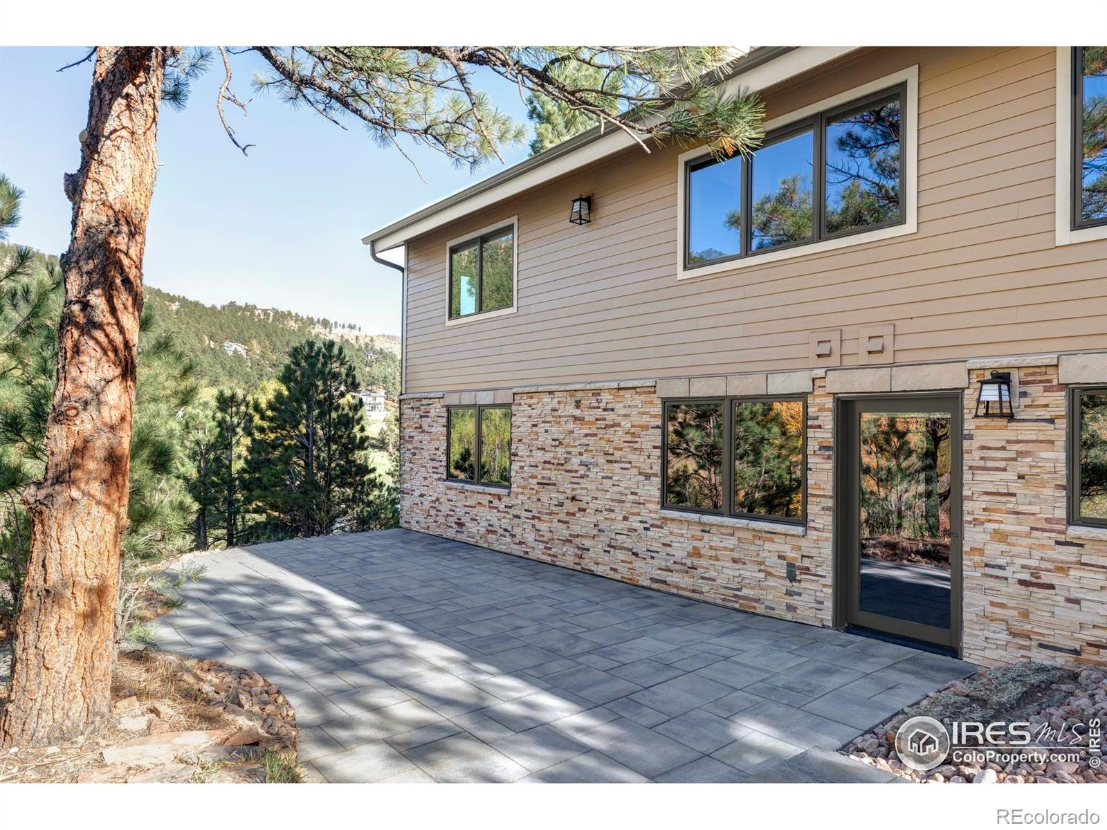 2729 S Lakeridge Trail Boulder CO 80302