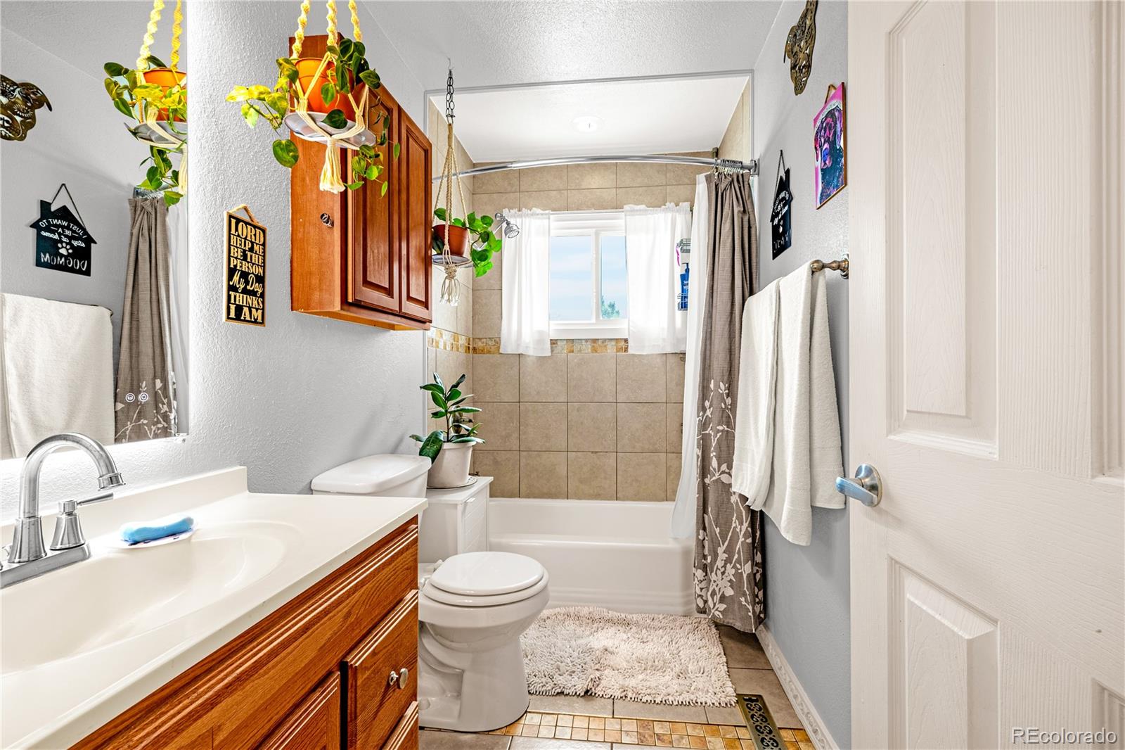 101 Trump Avenue Colorado Springs CO 80909