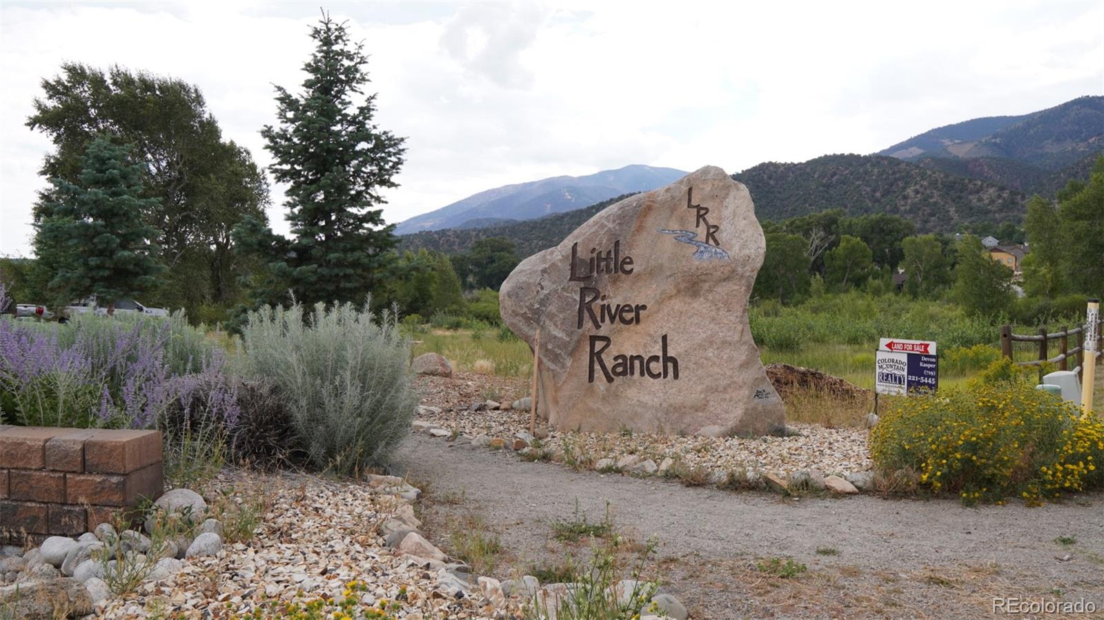 1100 E Sabeta Avenue Poncha Springs CO 81242