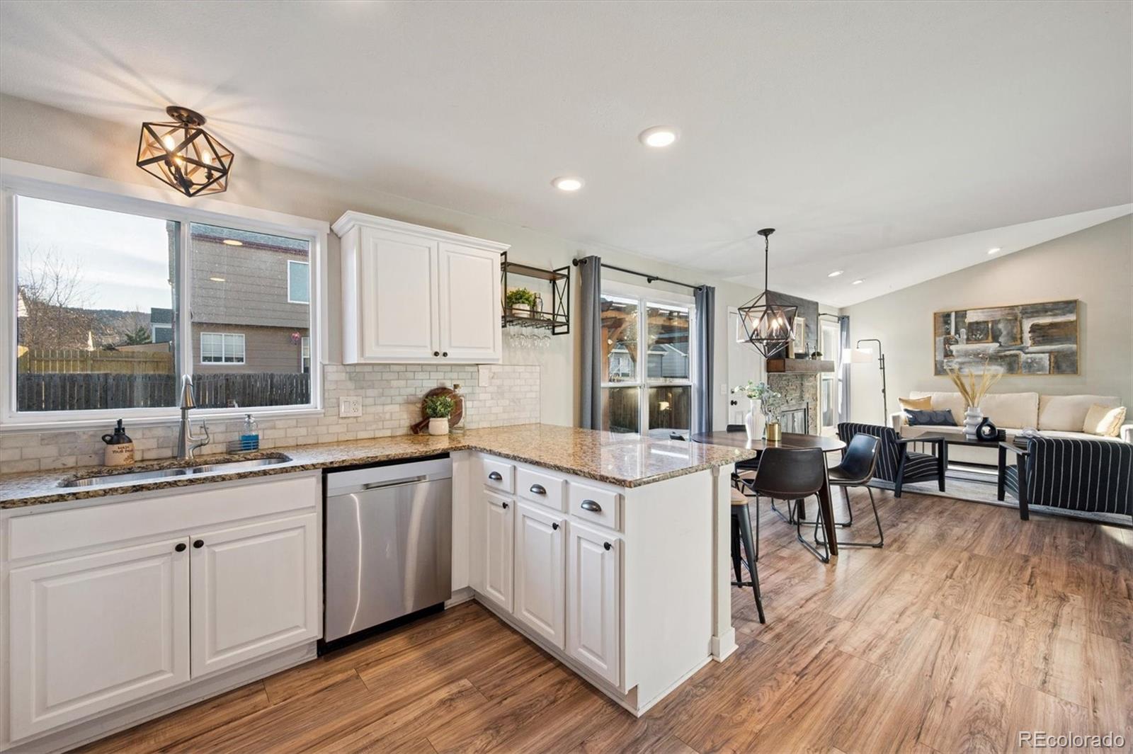 9856 Garwood Street Littleton CO 80125