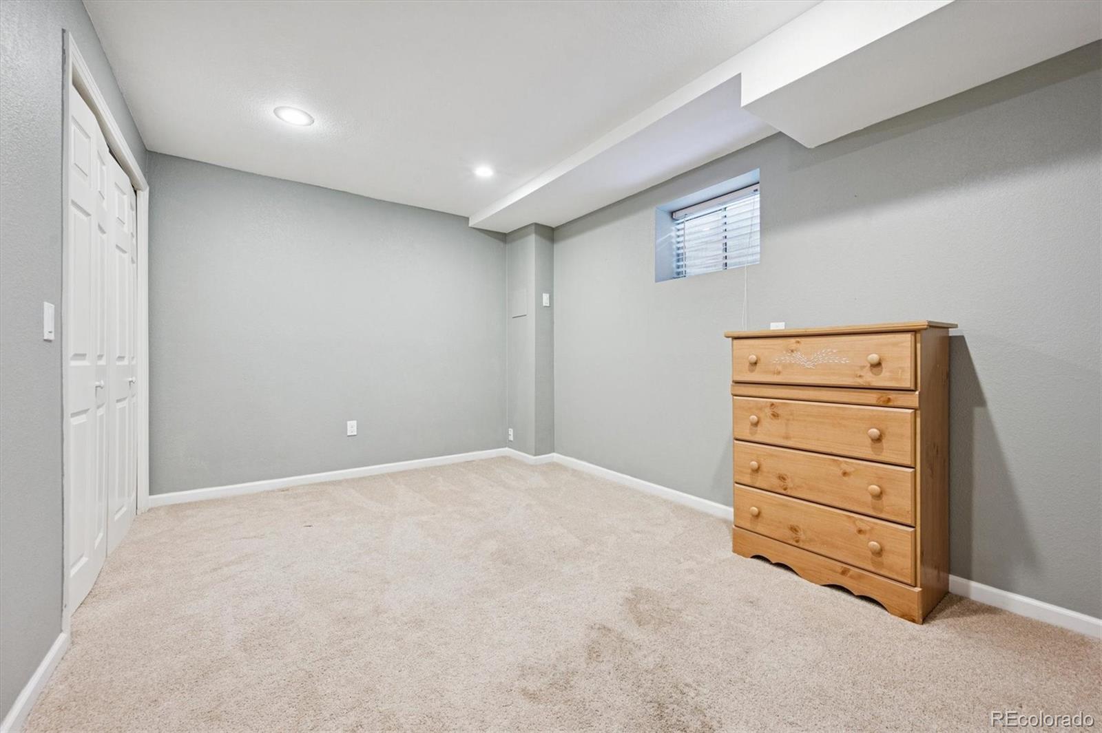 9856 Garwood Street Littleton CO 80125