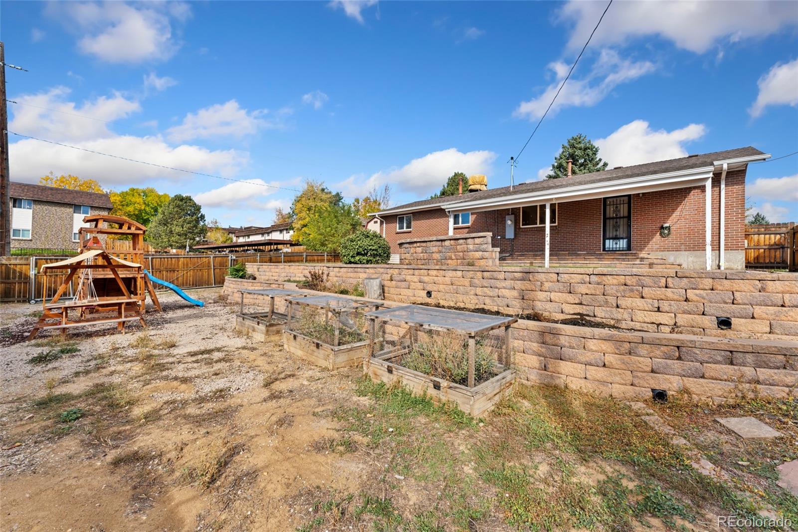 3550 W Dill Road Englewood CO 80110