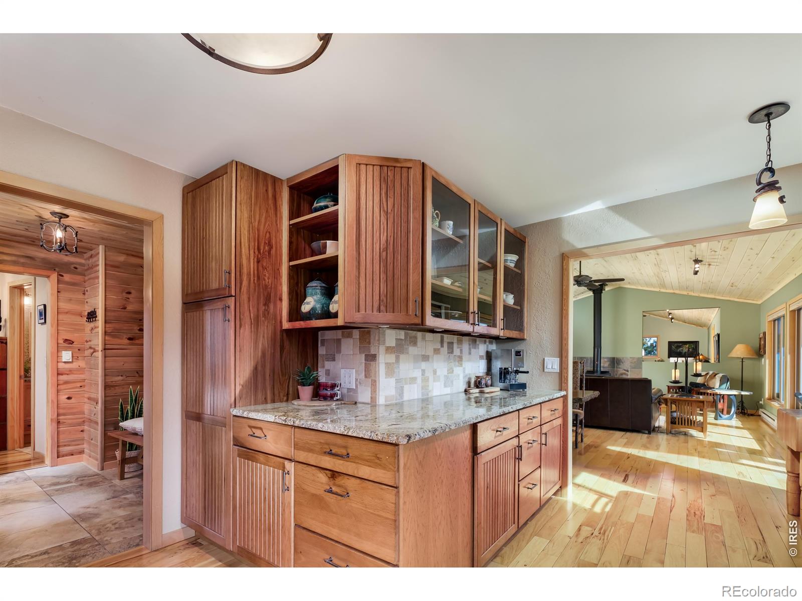321 May Avenue Lyons CO 80540