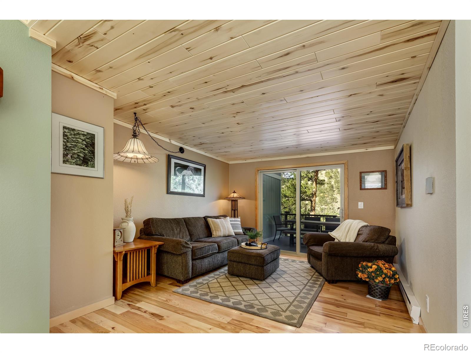 321 May Avenue Lyons CO 80540