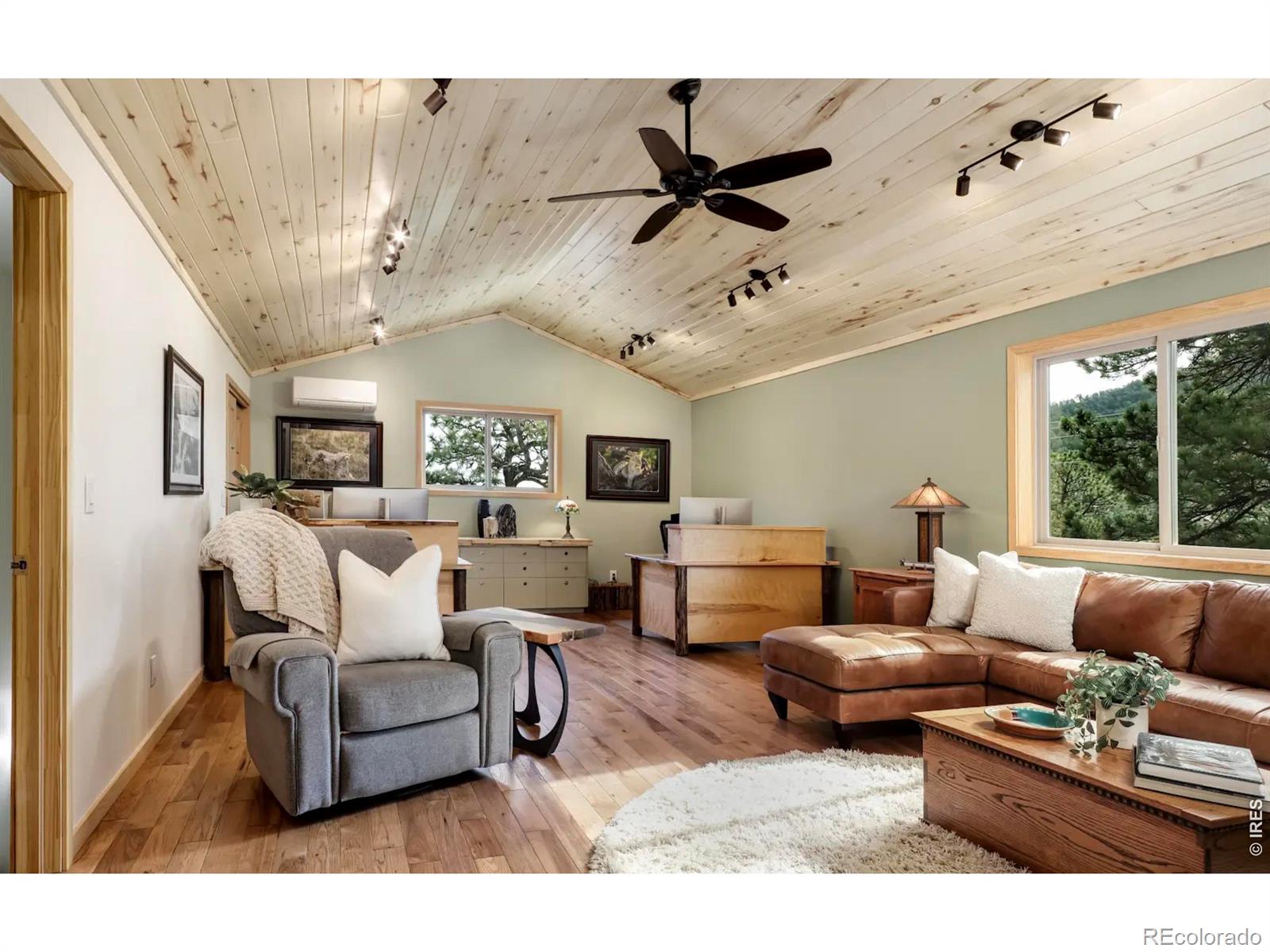 321 May Avenue Lyons CO 80540