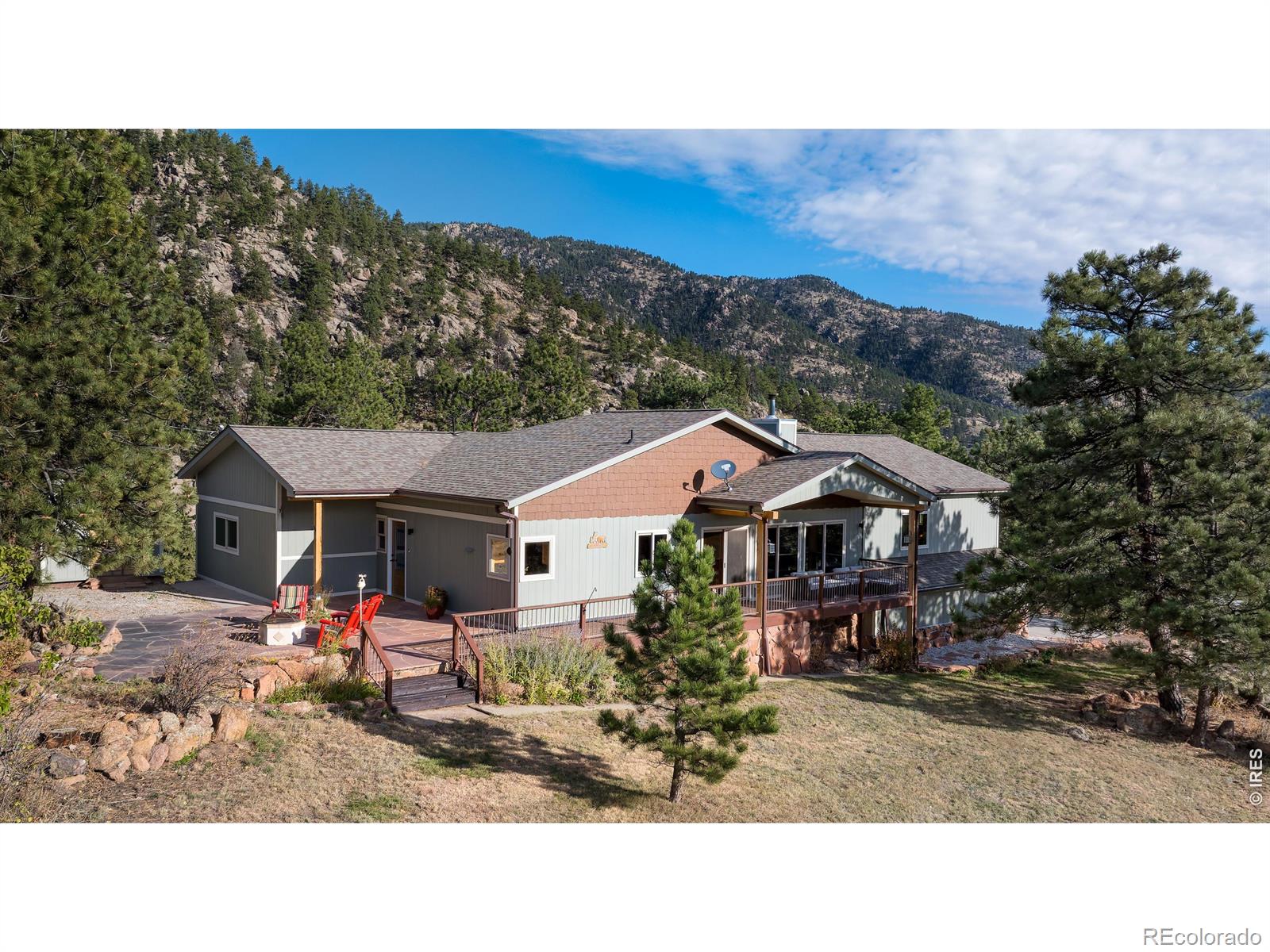 321 May Avenue Lyons CO 80540