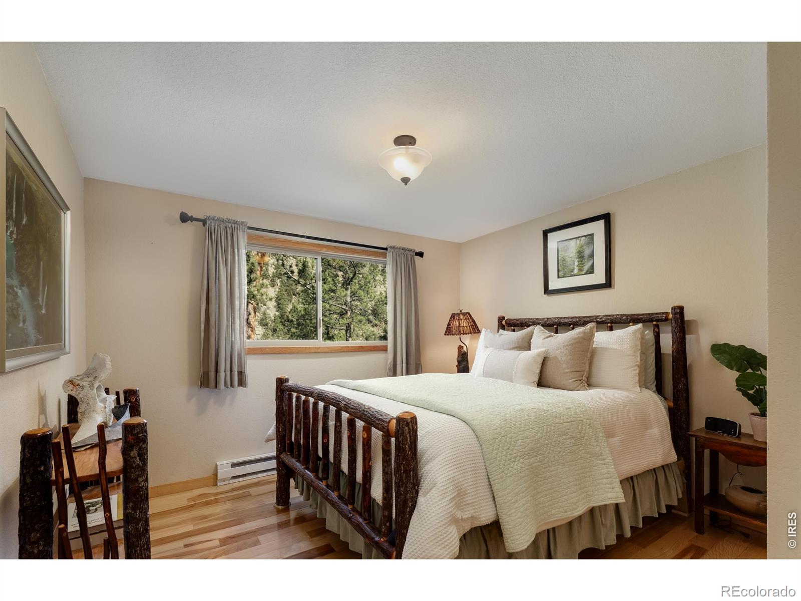 321 May Avenue Lyons CO 80540
