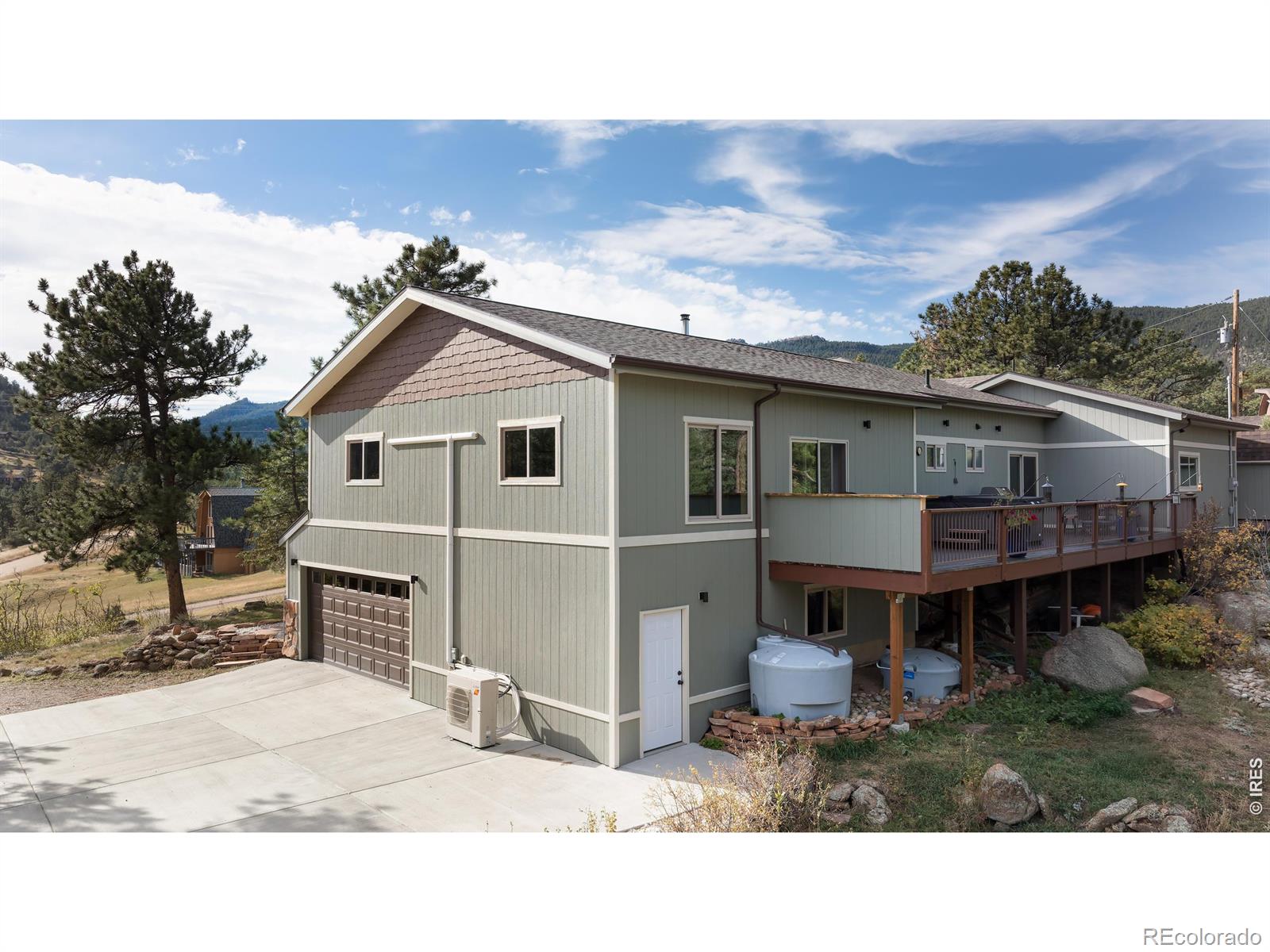 321 May Avenue Lyons CO 80540