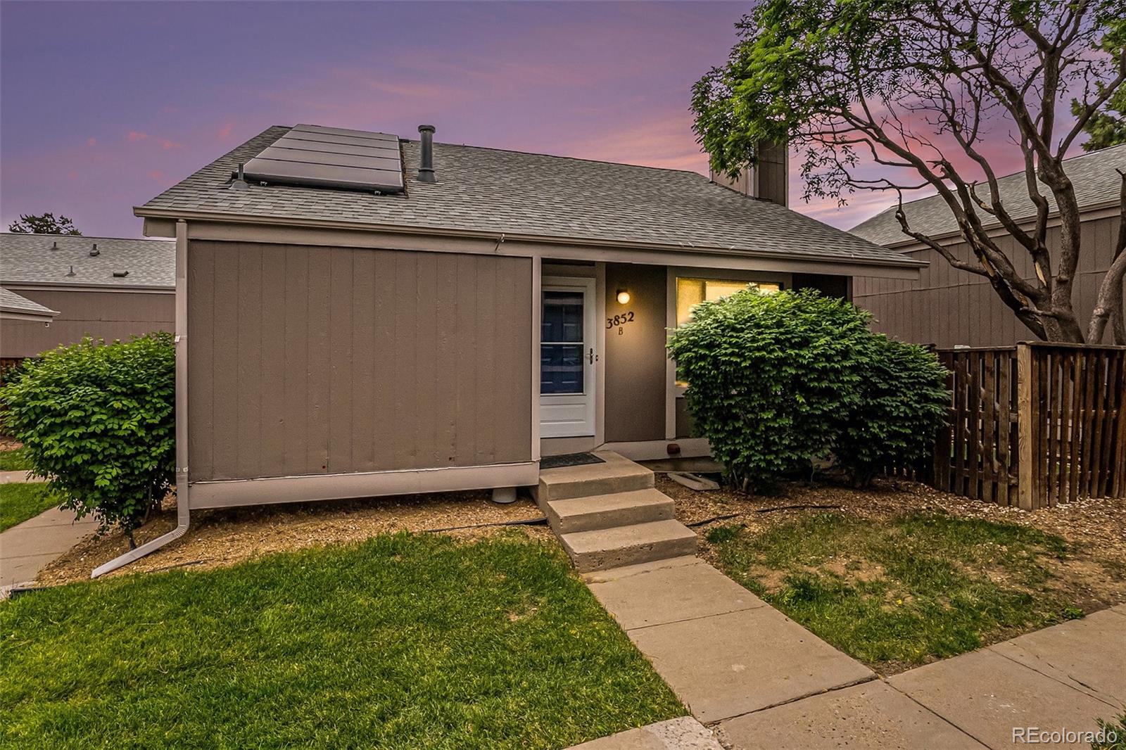 3852 S Genoa Court Aurora CO 80013