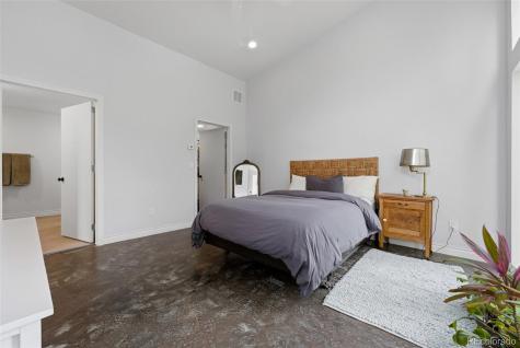 2060 Dover Street Lakewood CO 80215