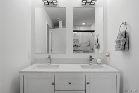 2060 Dover Street Lakewood CO 80215