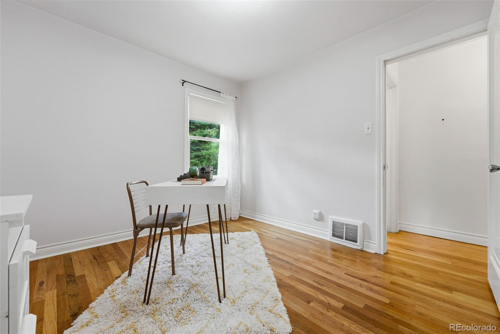 2060 Dover Street Lakewood CO 80215