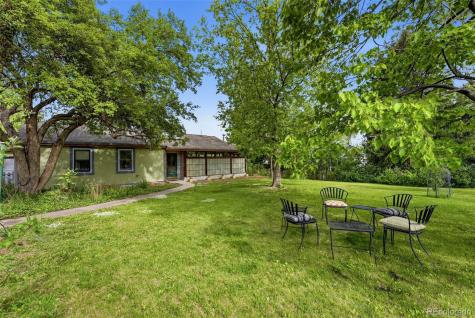 2060 Dover Street Lakewood CO 80215