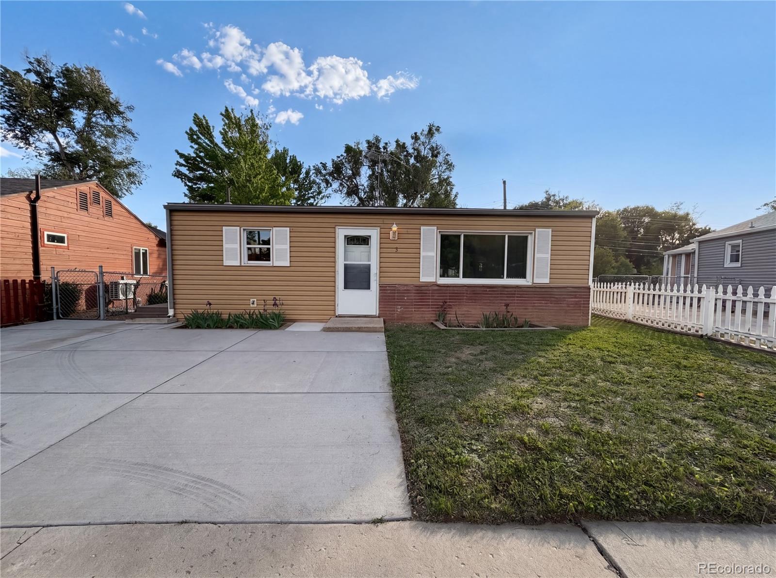 433 Sunnyside Lane Longmont CO 80504
