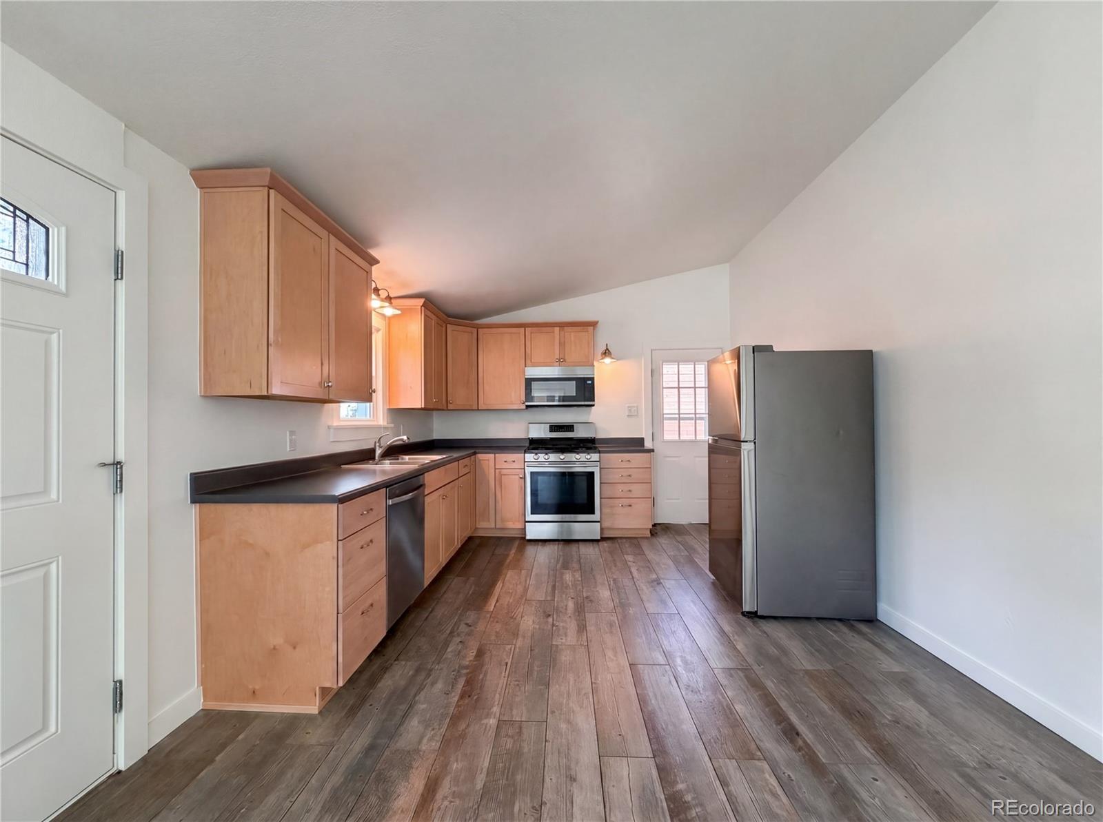 433 Sunnyside Lane Longmont CO 80504