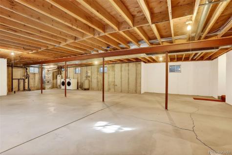 85 N Coolidge Street Aurora CO 80018