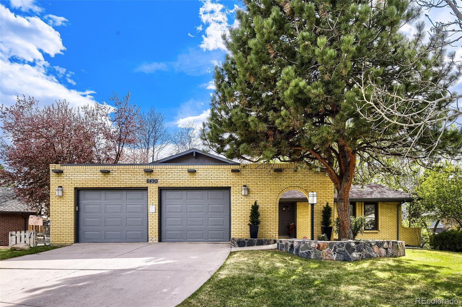 6490 S Heritage Place Centennial CO 80111