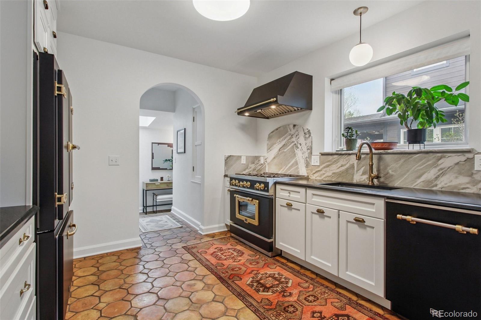1521 Monaco Parkway Denver CO 80220