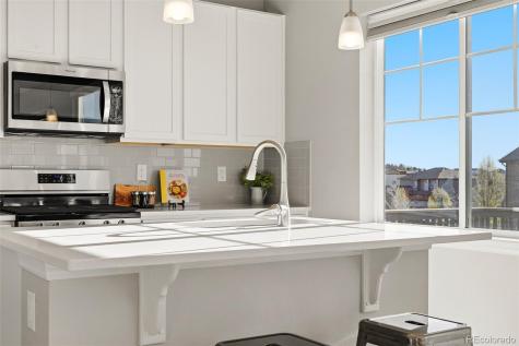 7363 S Scottsburg Way Aurora CO 80016