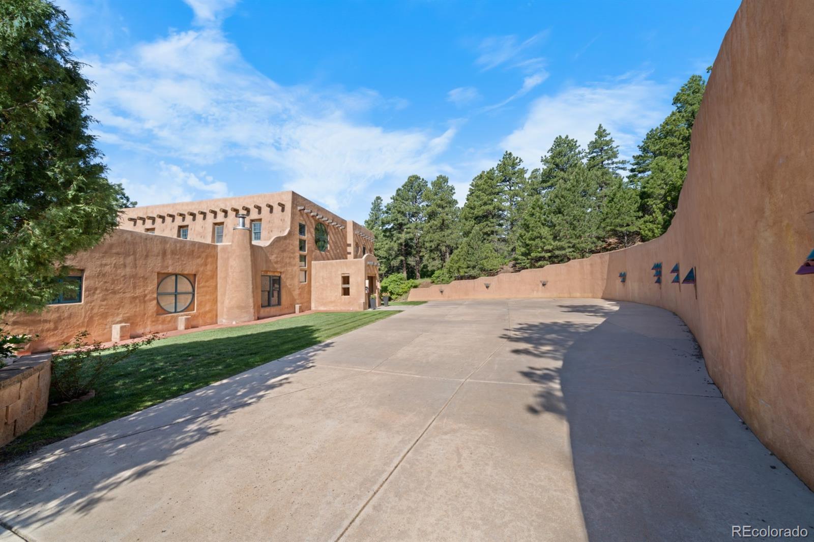 8221 Cuerna Verde Road Rye CO 81069
