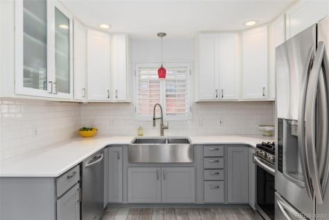 7289 S Lincoln Way Centennial CO 80122