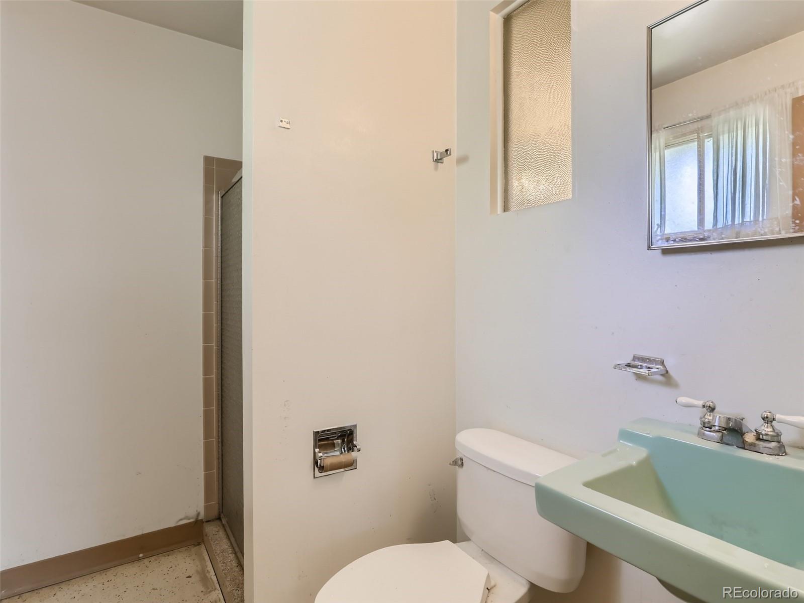 395 Victor Street Aurora CO 80011