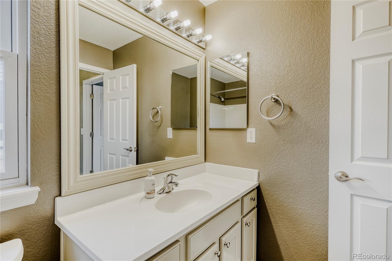 20591 E Hamilton Avenue Aurora CO 80013