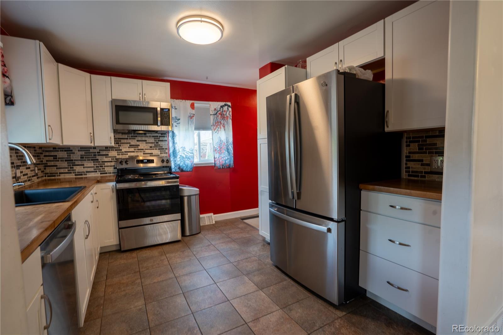 92 Zenobia Denver CO 80219
