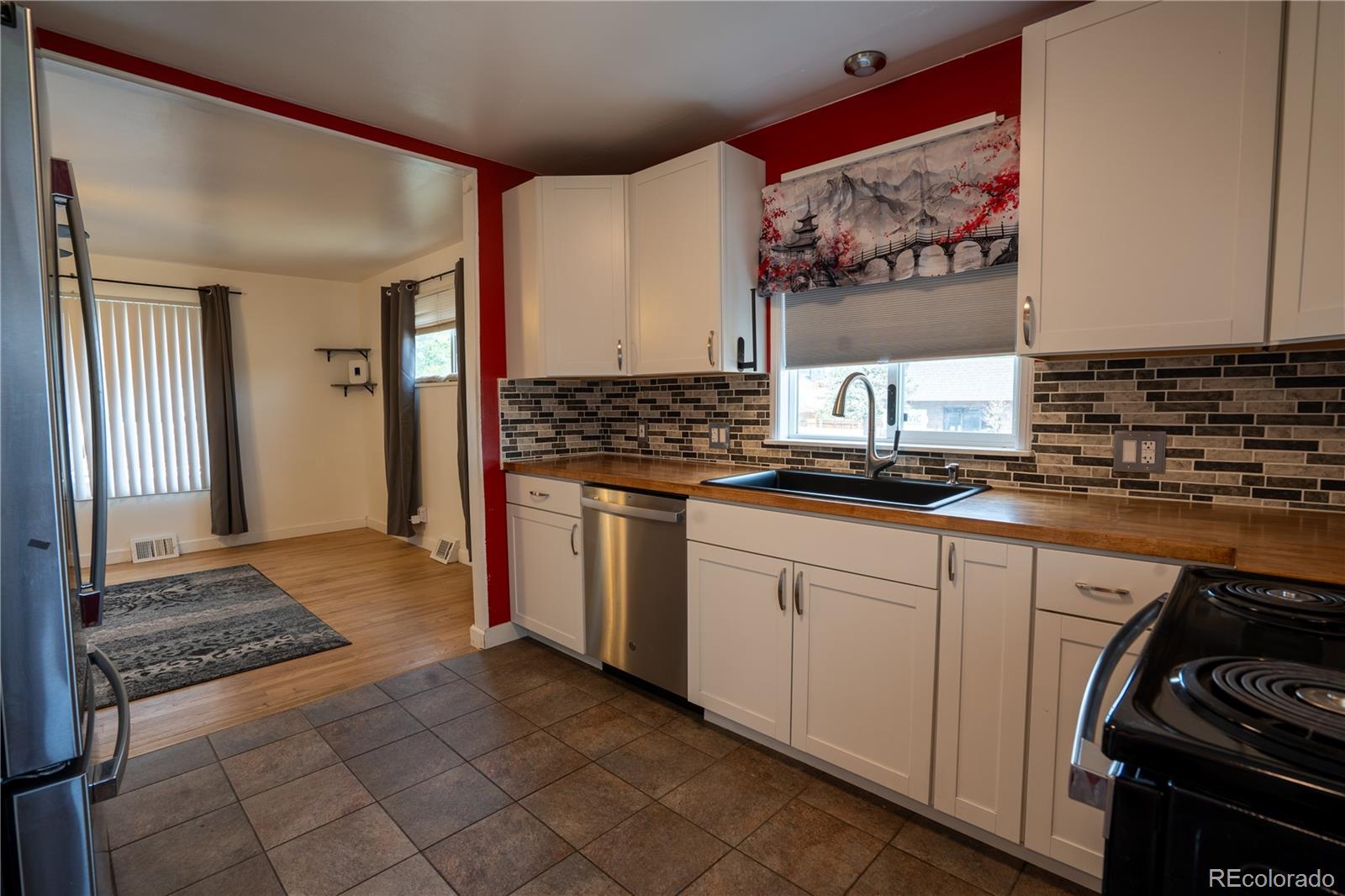 92 Zenobia Denver CO 80219