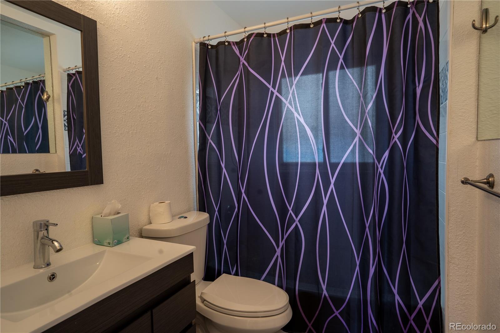 92 Zenobia Denver CO 80219