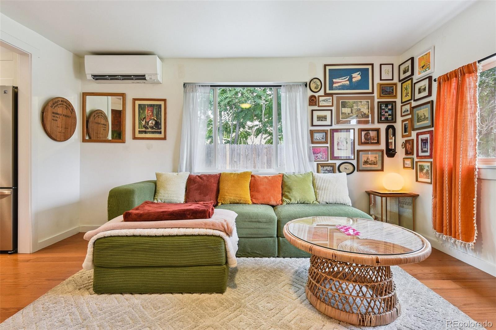 Denver CO, 4714 Leaf Court