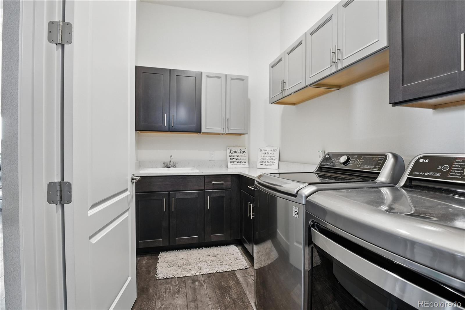 9538 Bear River Street Littleton CO 80125