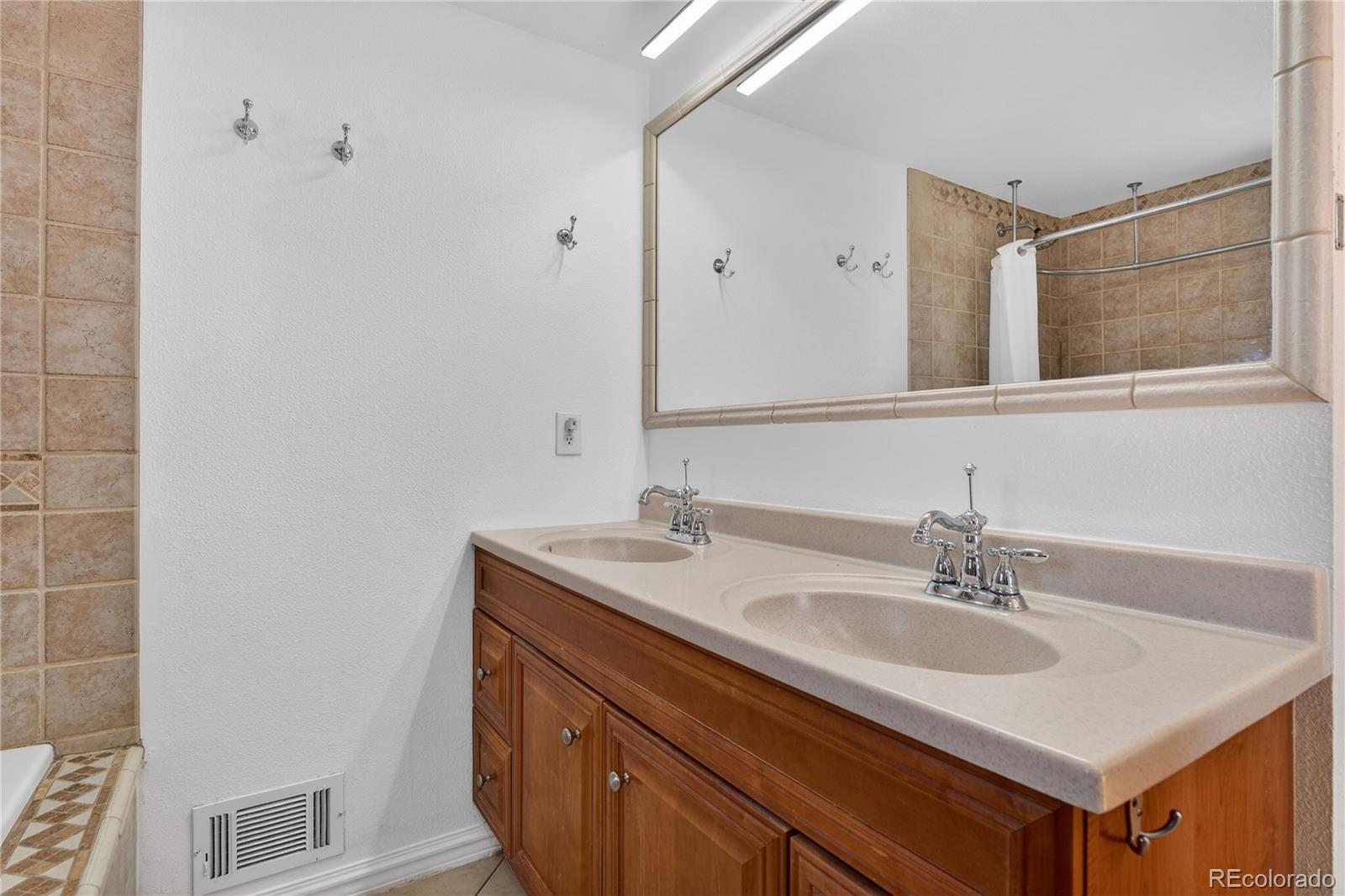 11467 E Amherst Circle Aurora CO 80014