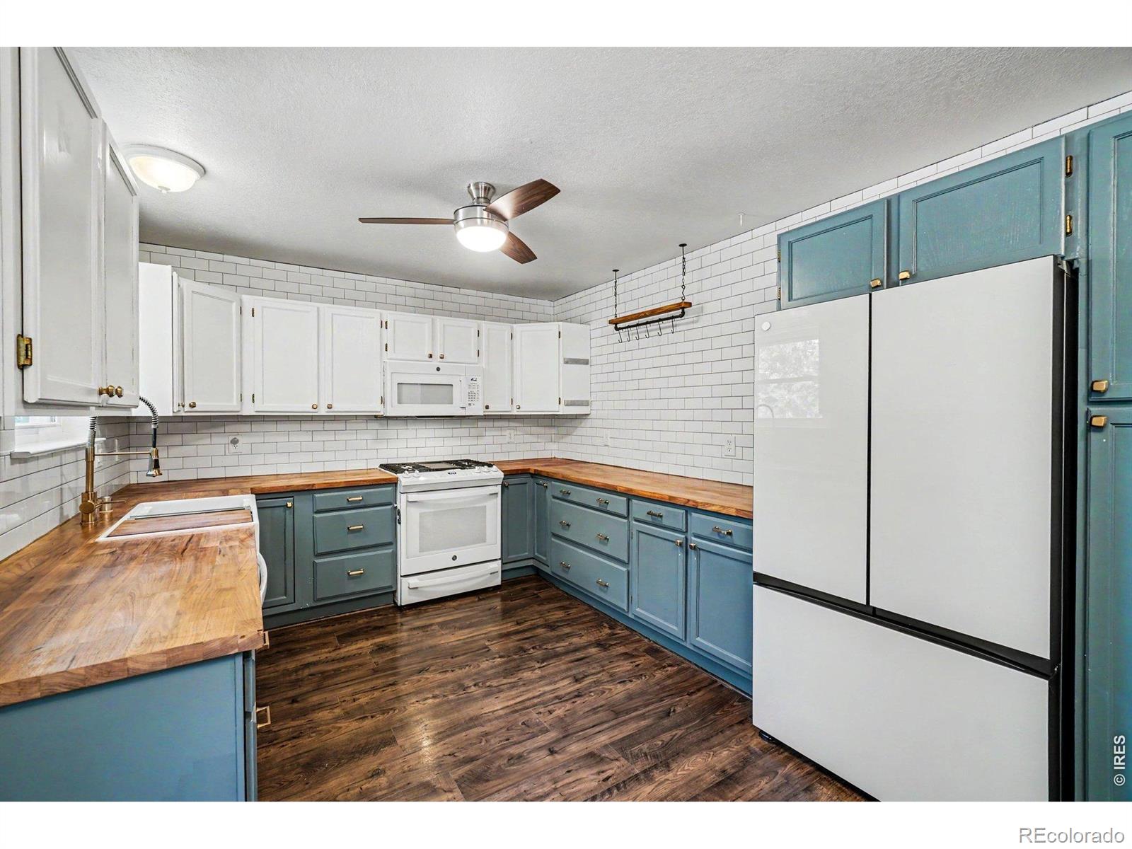 3134 Spinnaker Drive Longmont CO 80503