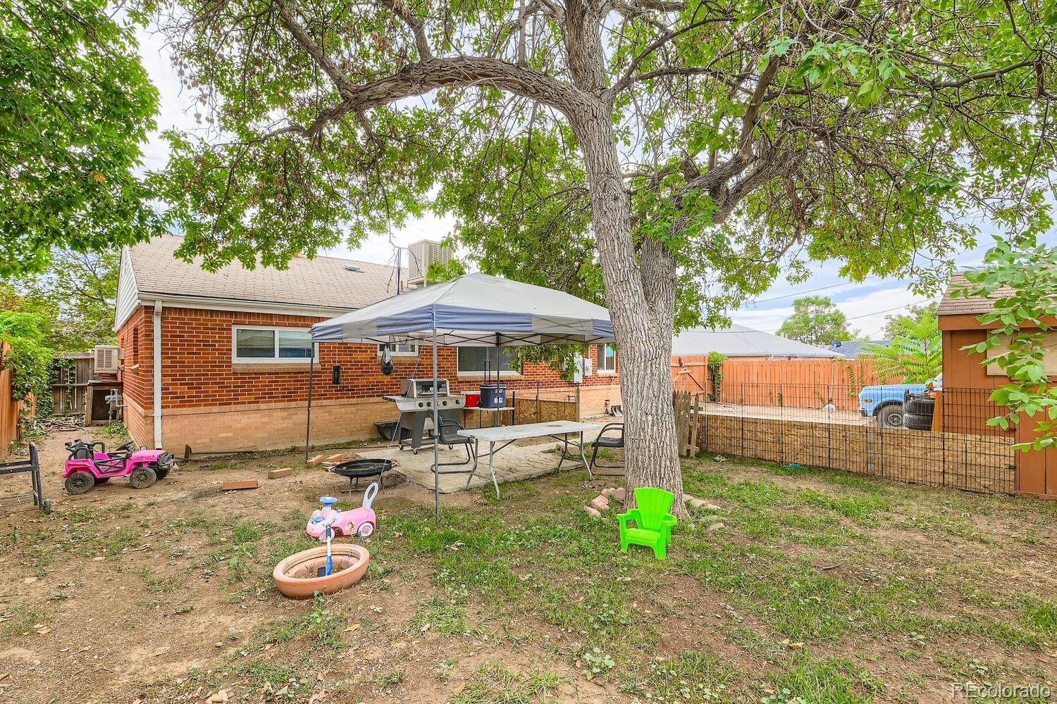 9211 Harris Street Thornton CO 80229