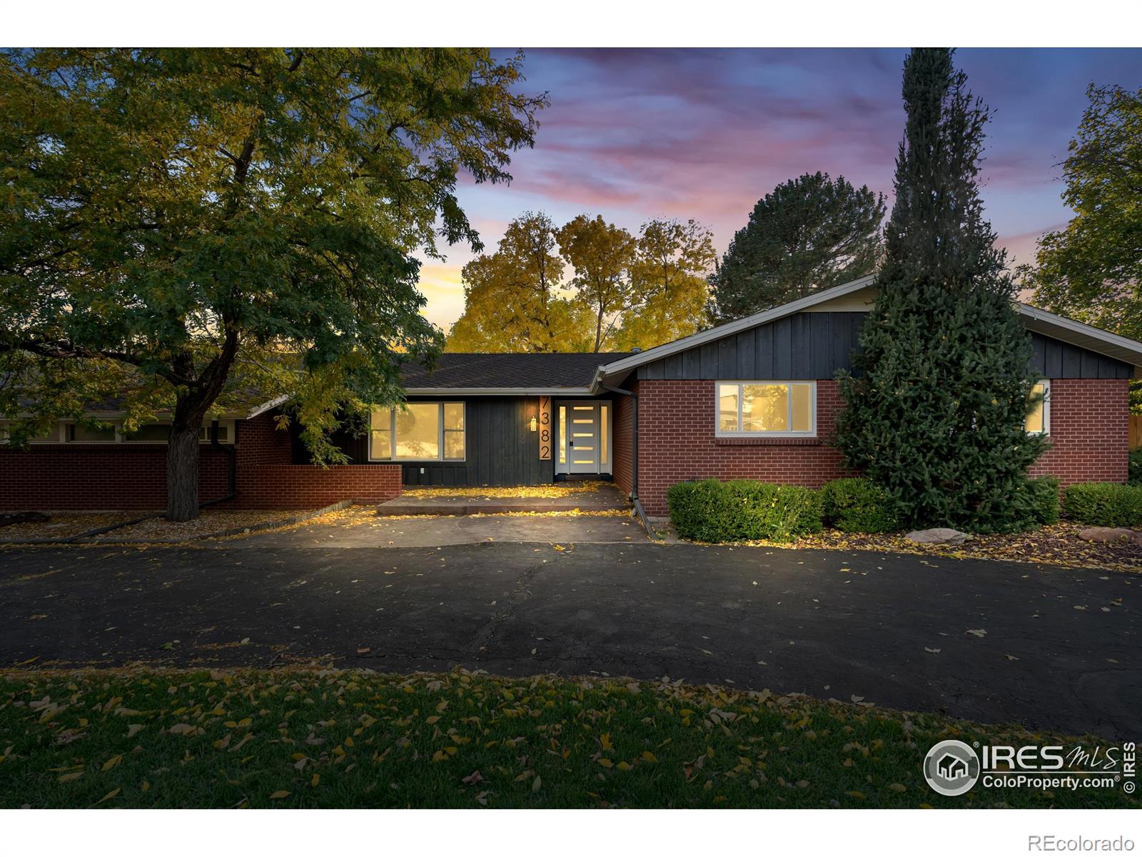 7382 W Stanford Avenue Littleton CO 80123