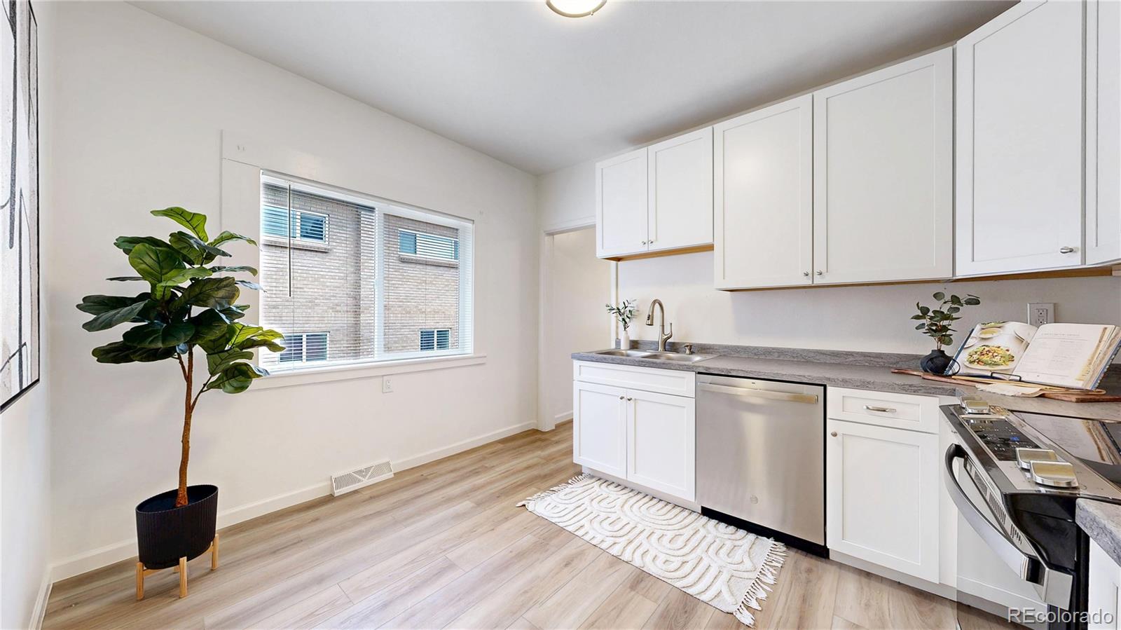 820 Knox Court Denver CO 80204