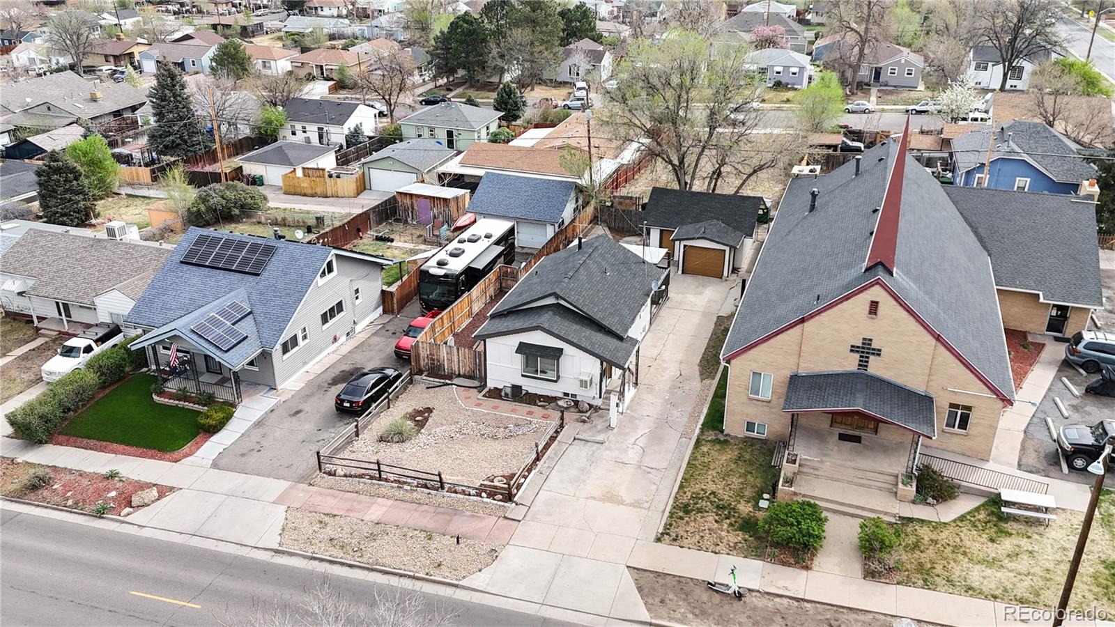 820 Knox Court Denver CO 80204
