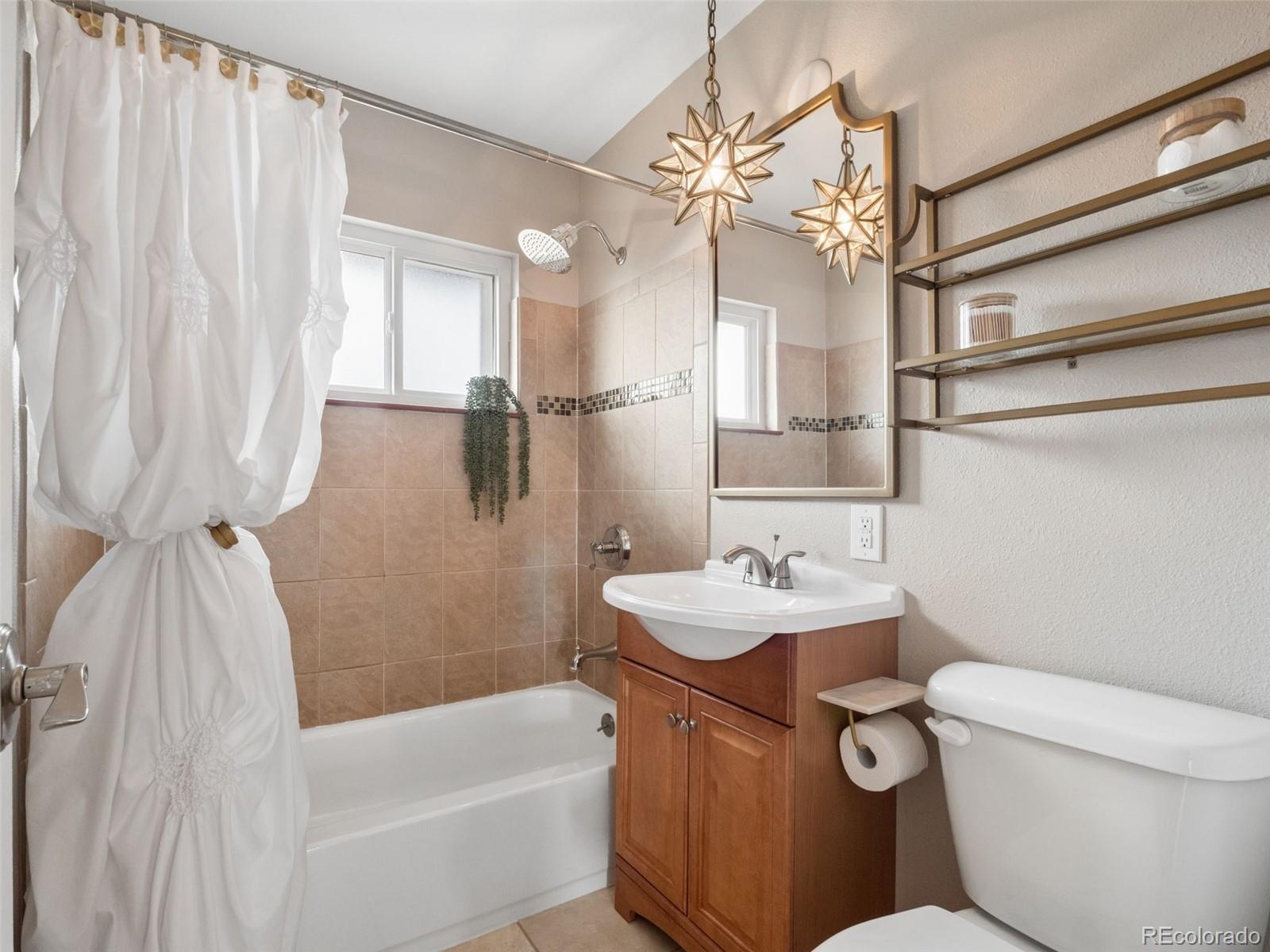 3199 S Lowell Boulevard Denver CO 80236