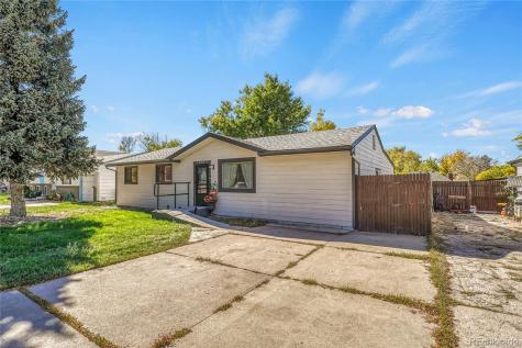 841 S Oakland Street Aurora CO 80012