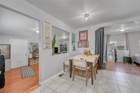 841 S Oakland Street Aurora CO 80012