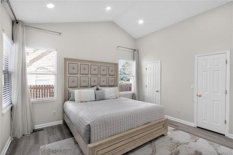 2217 S Kenton Way Aurora CO 80014