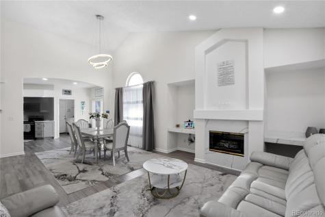 2217 S Kenton Way Aurora CO 80014