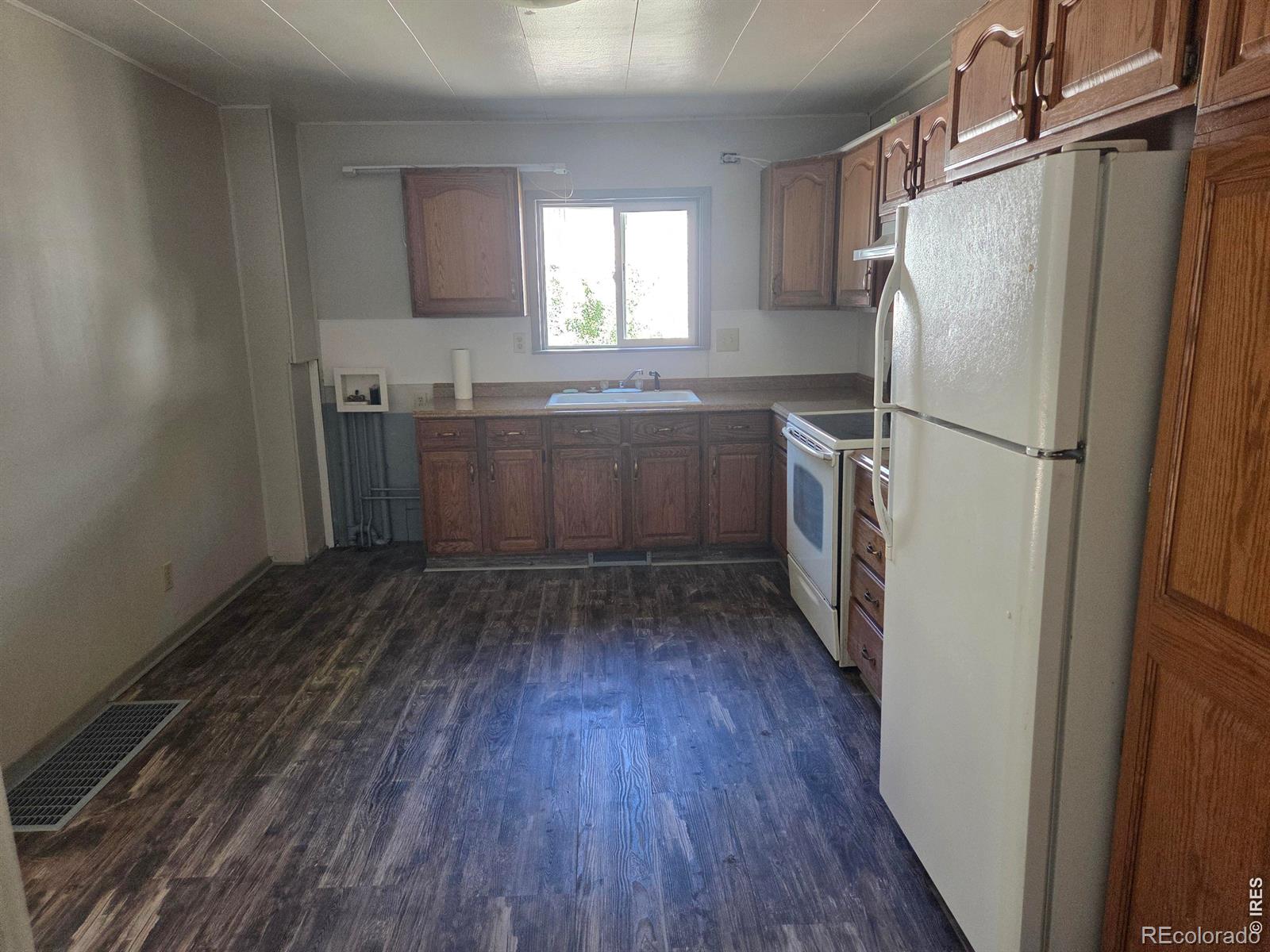 407 Carson Street Brush CO 80723