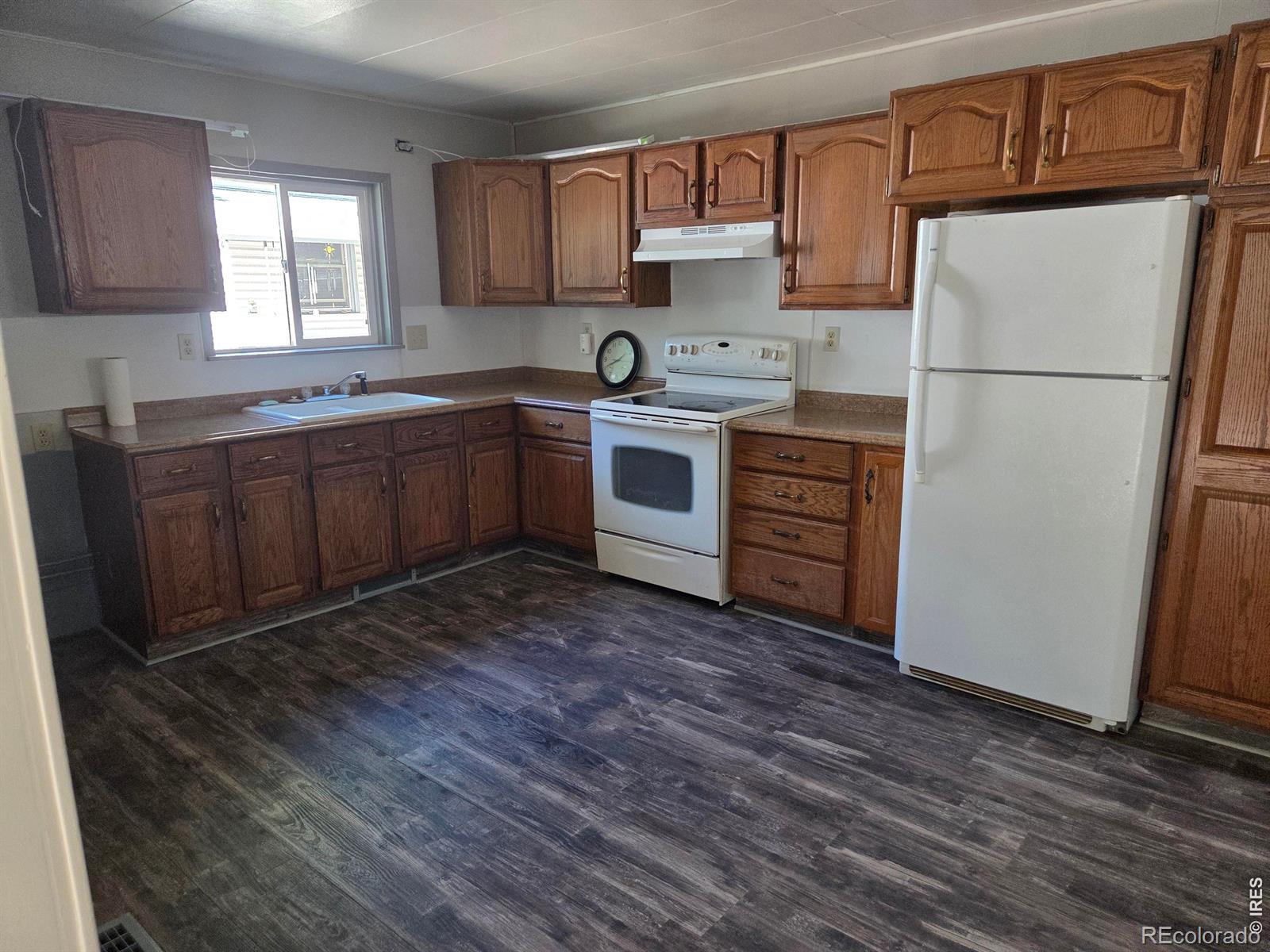 407 Carson Street Brush CO 80723