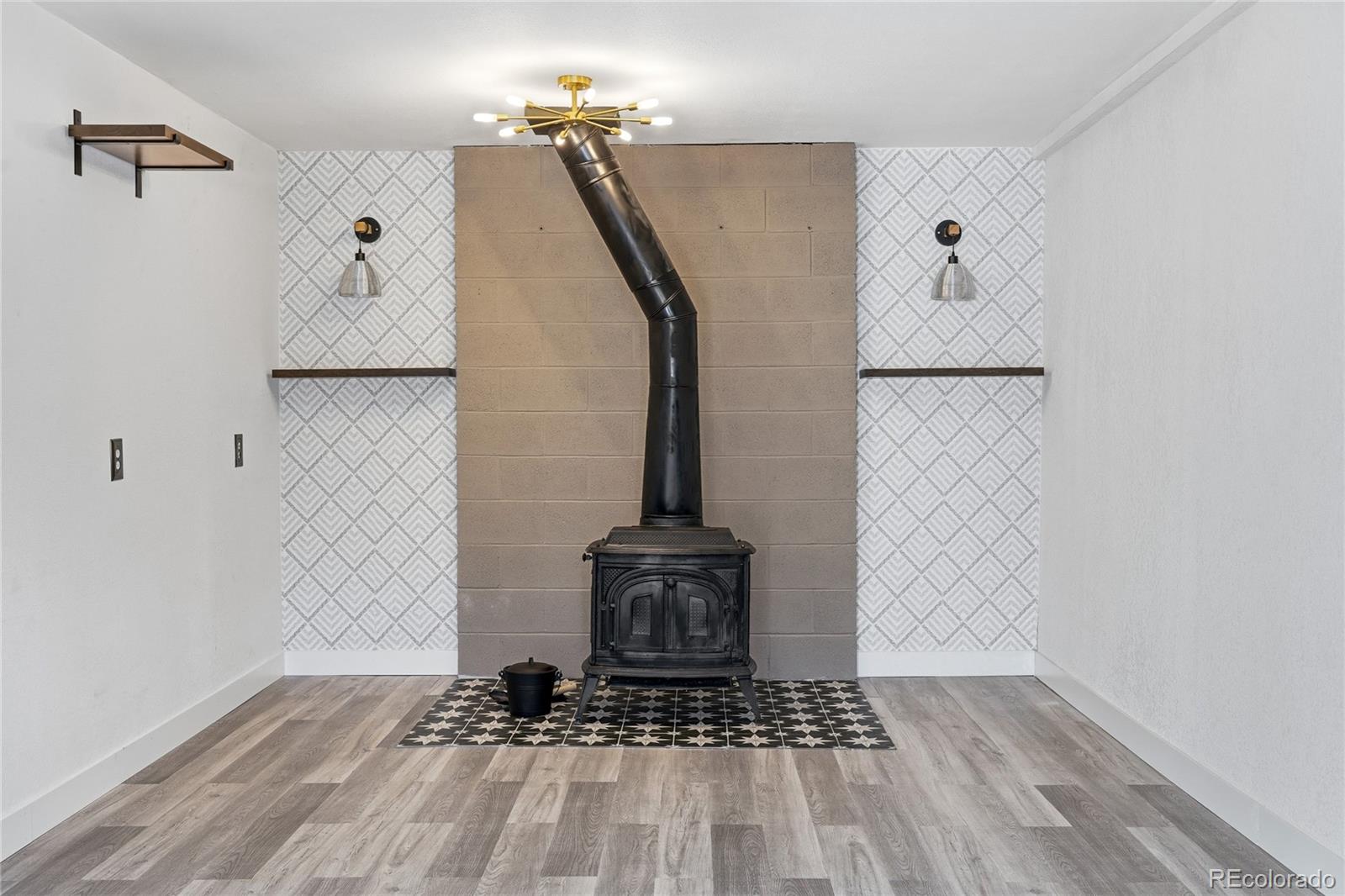 1560 W Beekman Place Denver CO 80221