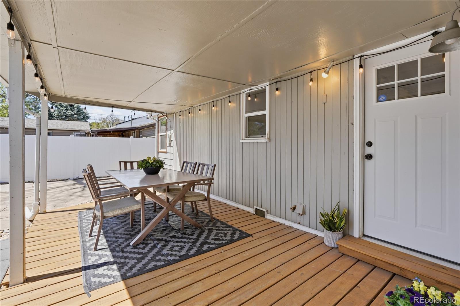 1560 W Beekman Place Denver CO 80221