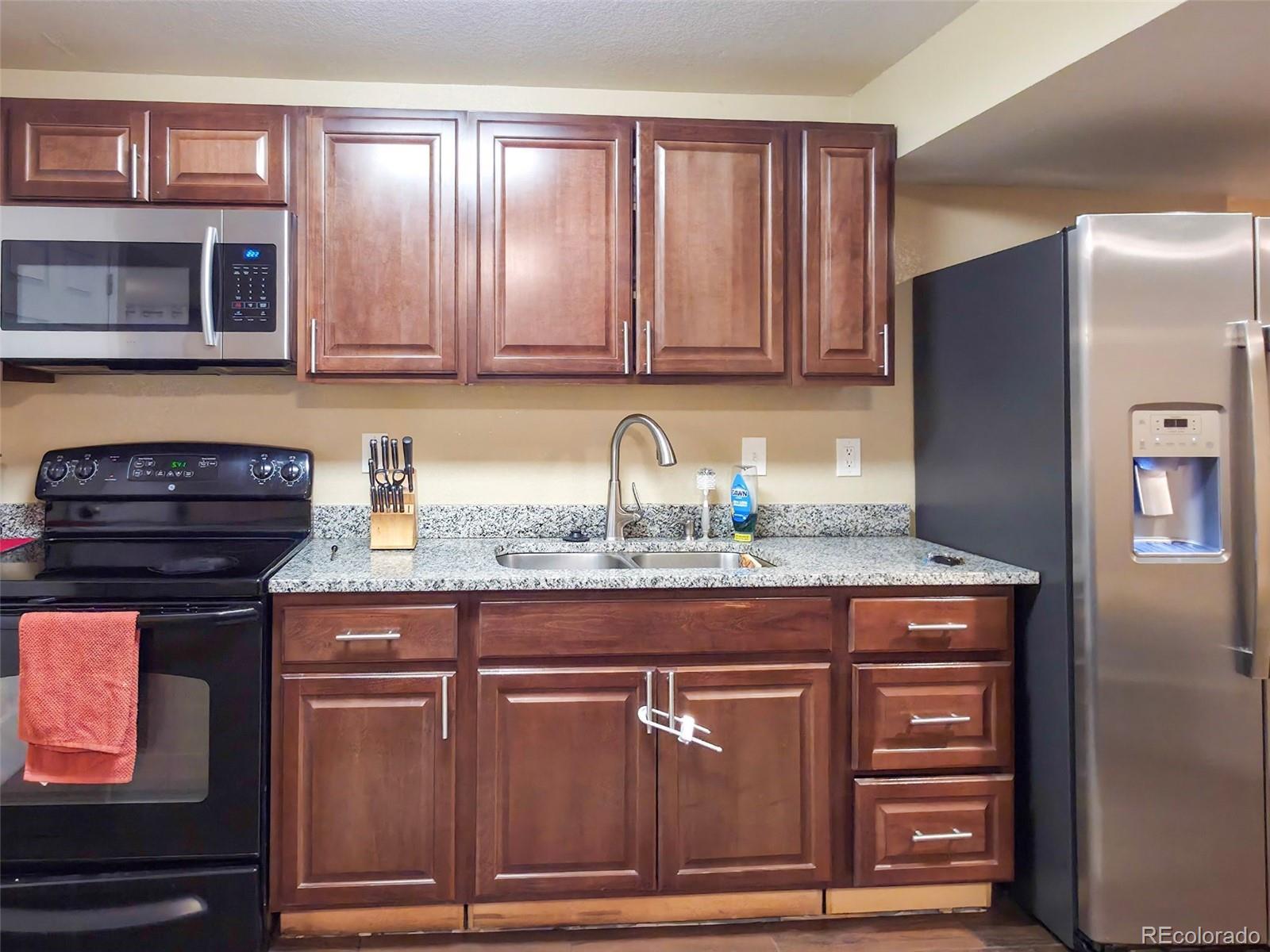 5560 Lewiston Street Denver CO 80239
