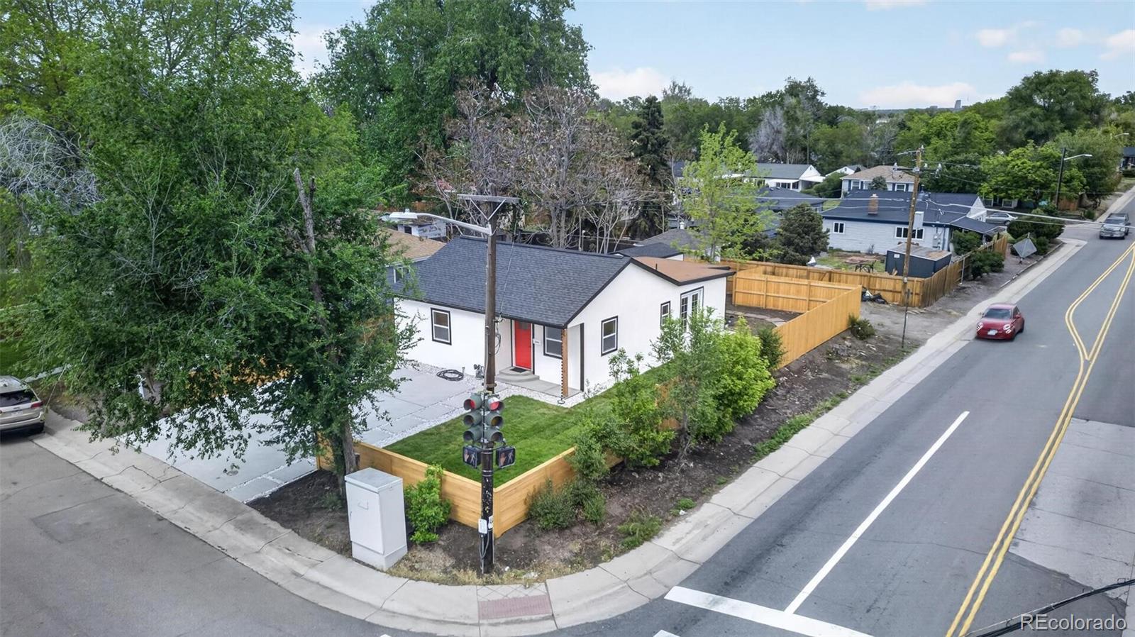 2096 S Lowell Boulevard Denver CO 80219